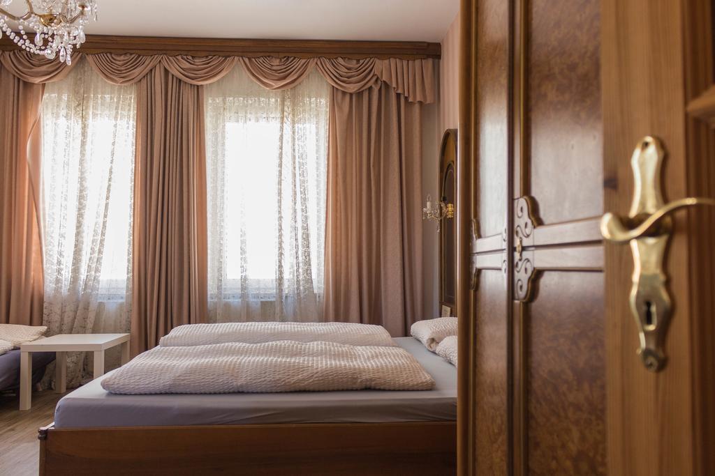Hotel Five Seasons Fuerth Exterior foto
